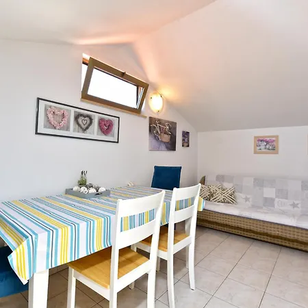 Dragan 2431 Apartamento *