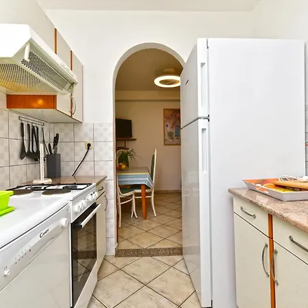Apartamento Dragan 2431 Fažana