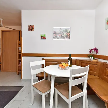 Dragan 2431 Fažana