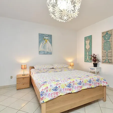 Dragan 2431 Apartament *